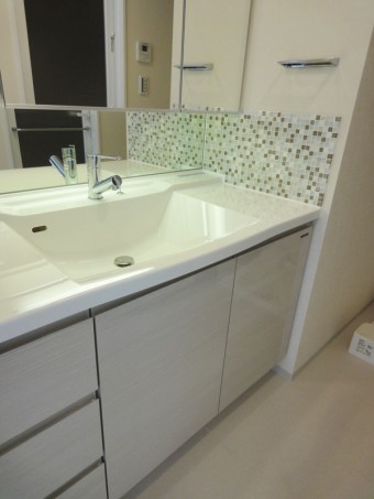 モザイクタイル・エコカラットでアクセント モザイクタイル・エコカラットでアクセント